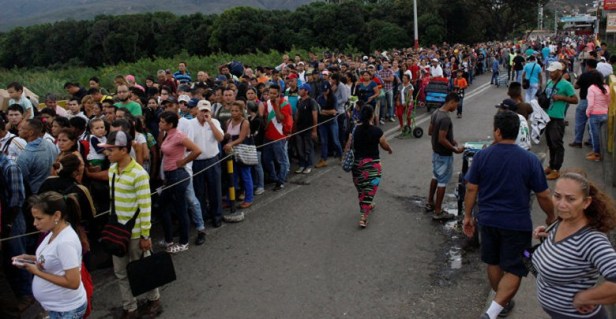 migrantes venezolanos frontera acnur