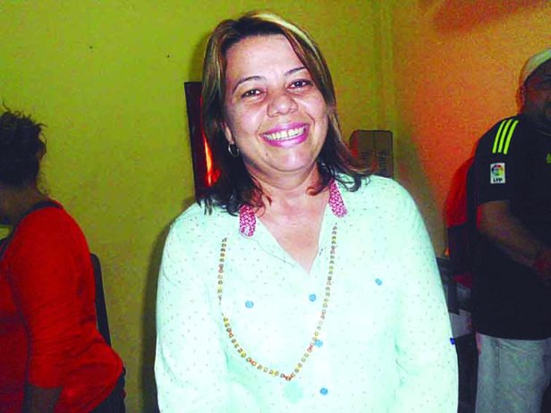 FOTO DOS- LA ANTENA-FABIOLA DE GARCIA (1)