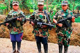 Niños venezolanos en la guerrilla